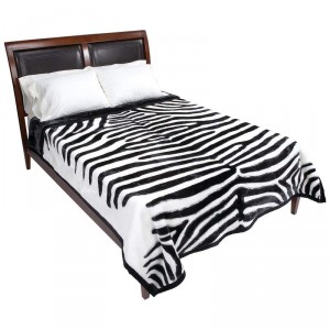 Wyndham House White Tiger Print Heavy Luxury Blanket