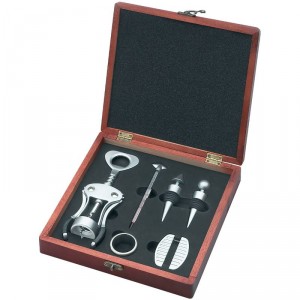 Wyndham House 7pc Wine Set in Storage Case